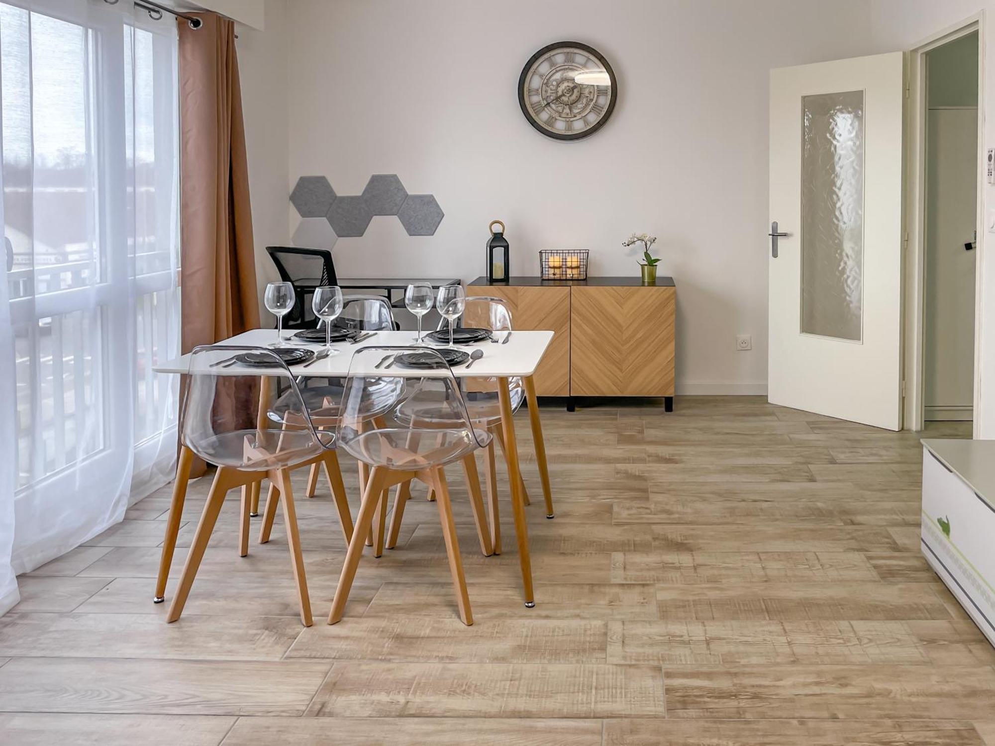 Apartmán Au Coeur Des Arenes - Parking Prive Mety Exteriér fotografie